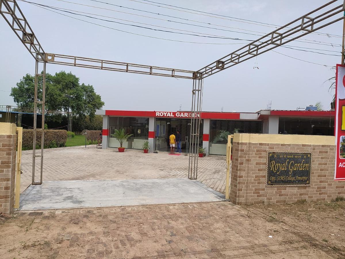 Oyo 82476 Royal Garden Ghaziabad Eksteriør bilde